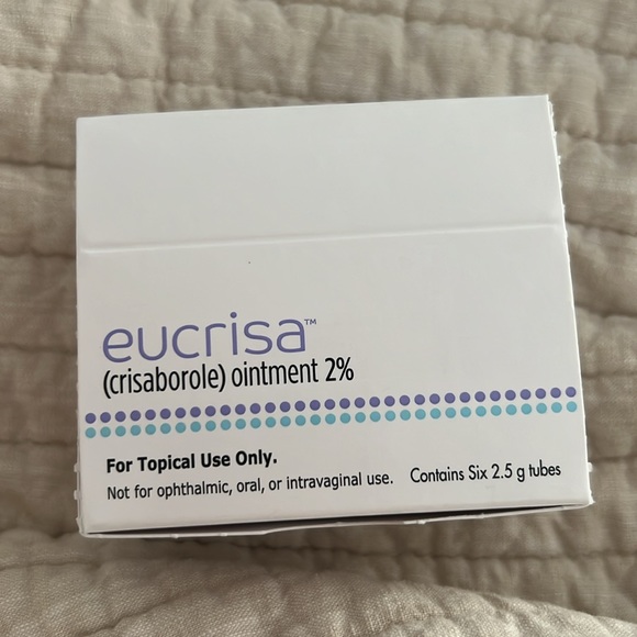 EUCRISA (CRISABOLORE) OINTMENT 2% (Contains 6 2.5 g tubes) - Picture 7 of 8
